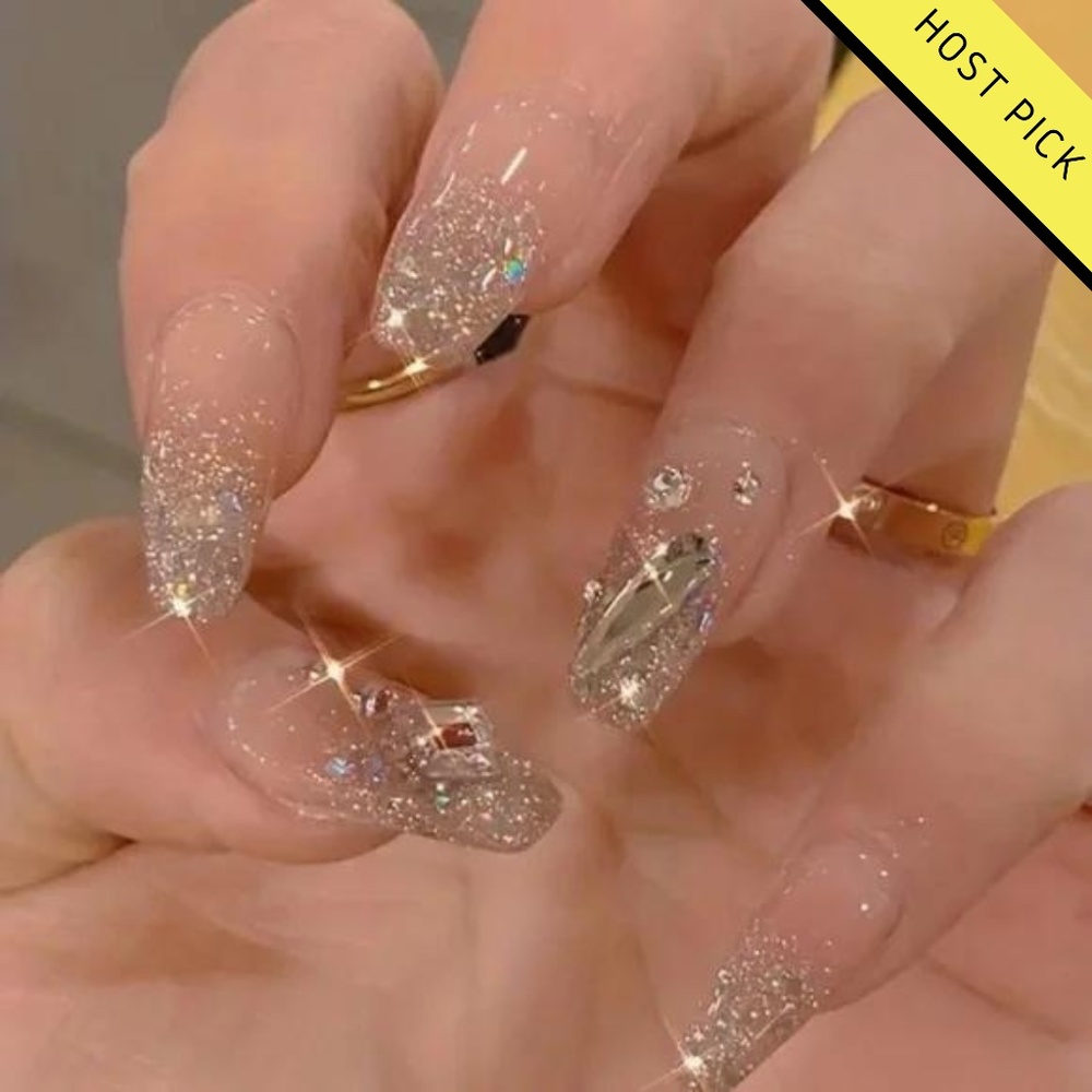 HP | Press On Nails